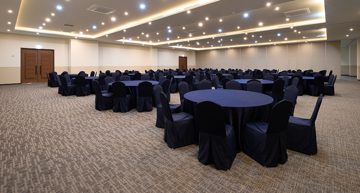 BanquetHall Solar
